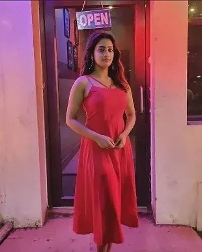 Escorts Khar